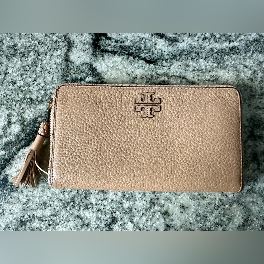 Tory Burch Taylor Zip Continental  Wallet